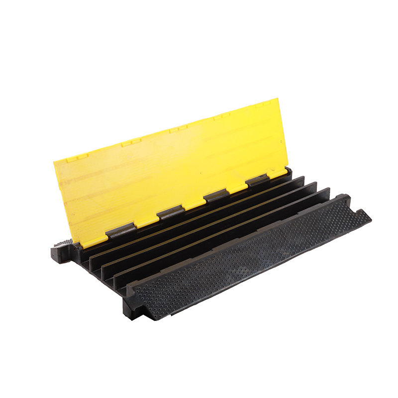 SH024-4B Protector de cable de caucho y plástico impermeable para exteriores de grado industrial